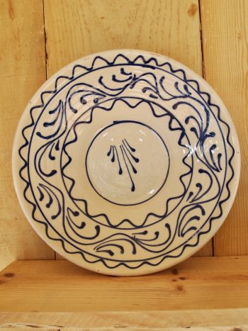 Fuente o ensaladera de cerámica pintada